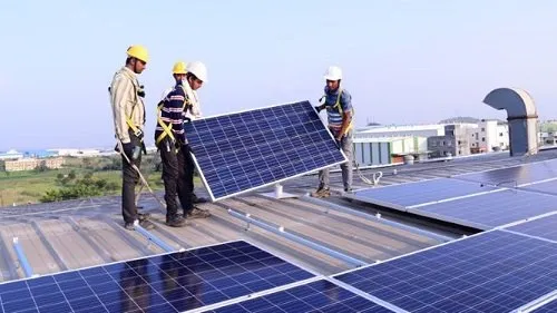 Solar Installation Workers